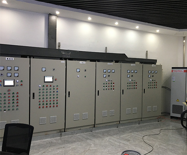 최신 회사 사례 분포된 광기전성 에너지 저장 전원 시스템 리튬 배터리 디자인 솔루션 (460.8V200AH)